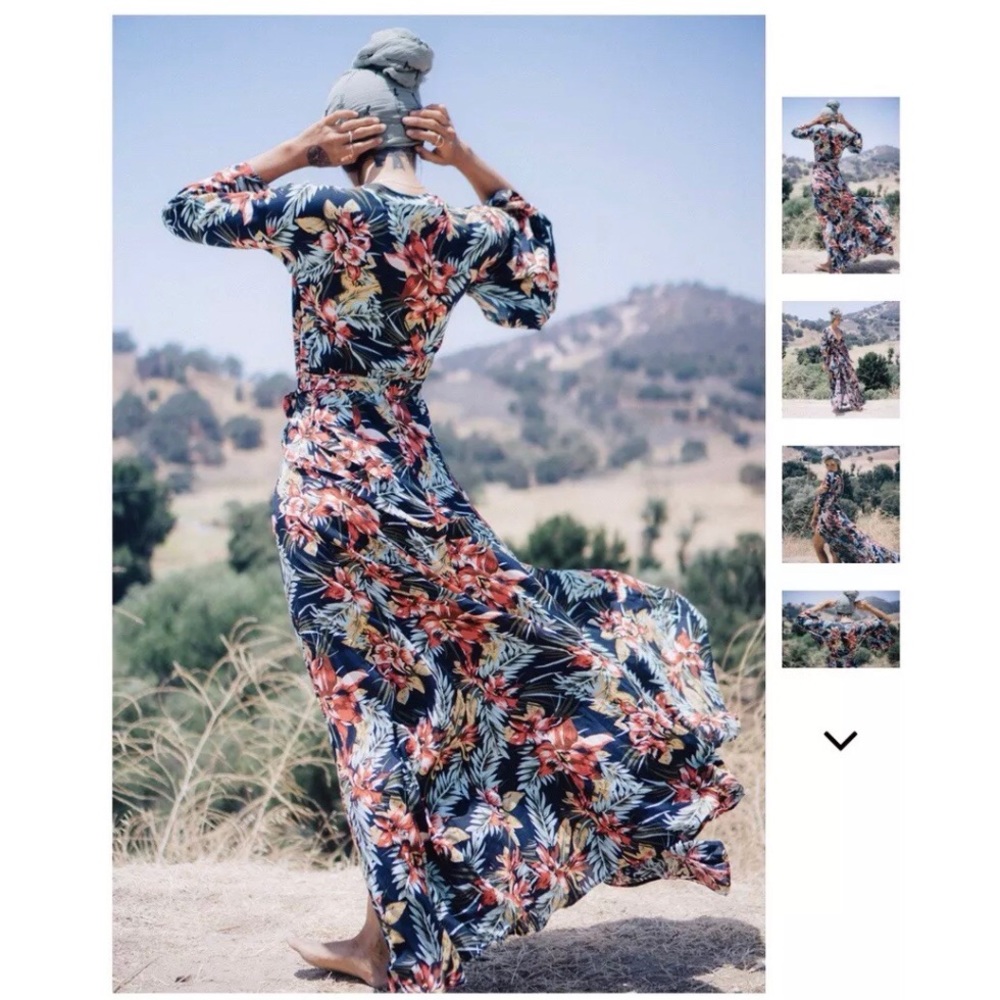 ✖️SOLD✖️ XIX PALMS KONA ROBE DRESS - Picture 3 of 3